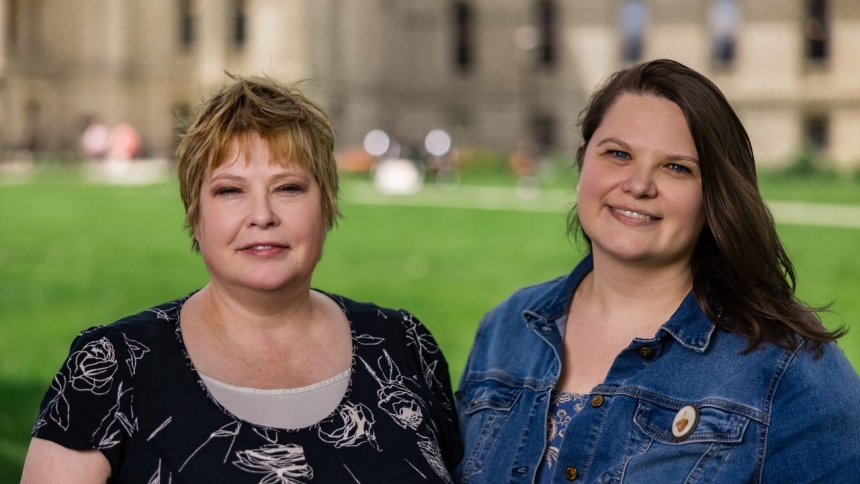 Leesa Veenstra and Emily McJones 