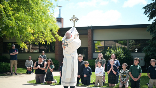 Watch: School's Out | Giving Thanks to God 