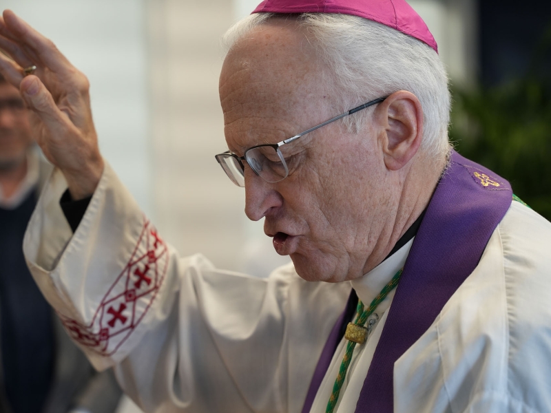 Bishop Boyea blesses Notre Dame FCU