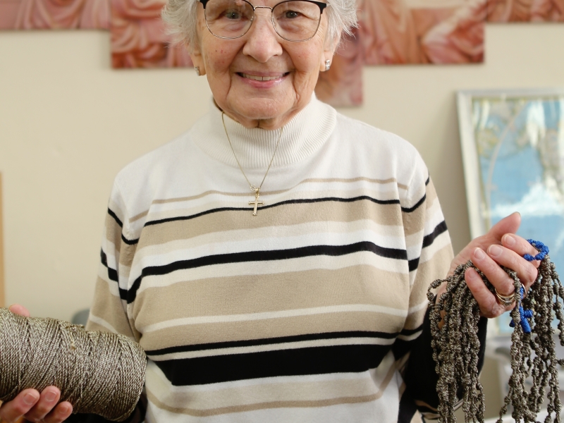 Hands of Mary Rosary Makers group, IHM