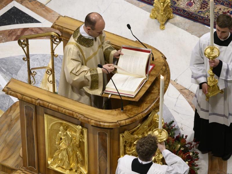 Christmas Mass at the Vatican 2025